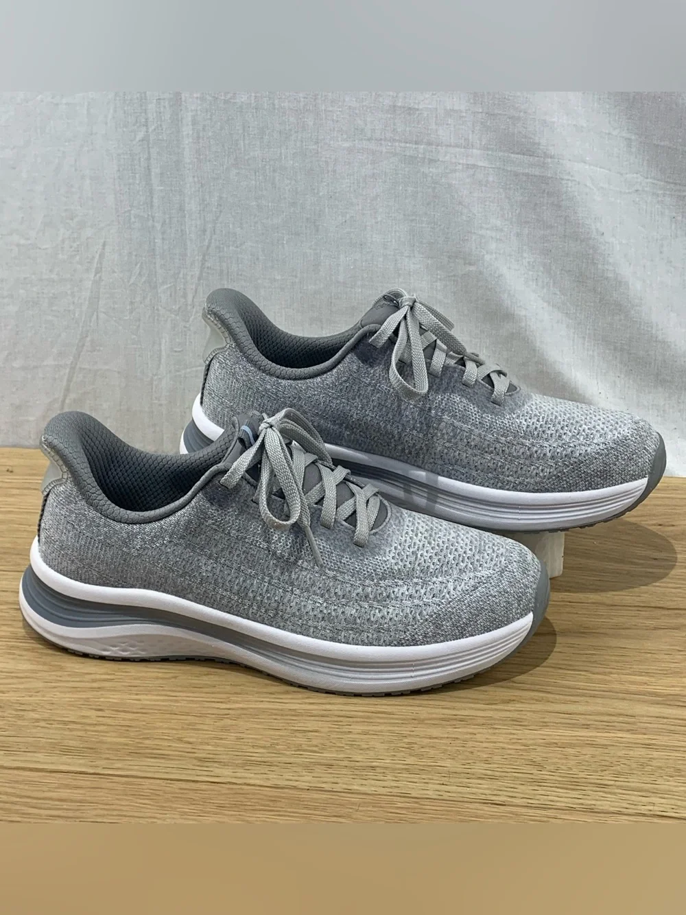 Orthofeet Nira Hands-Free Women's Sneakers Max Cushion Gray Size 10 B